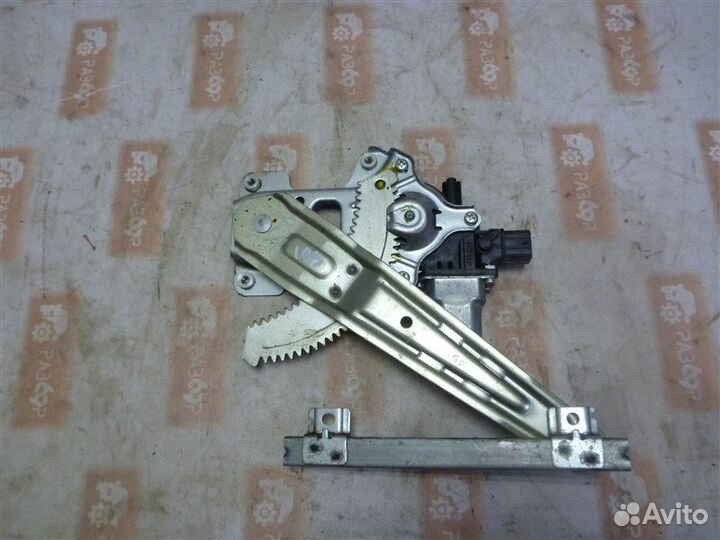 Стеклоподъемник задний правый Mitsubishi Outlander