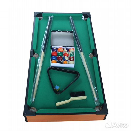 Бильярдный стол