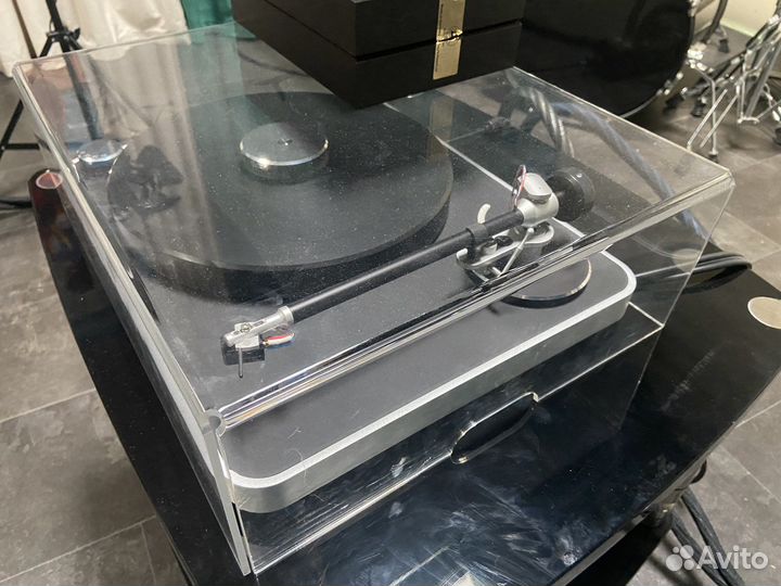 Проигрыватель винила Clearaudio Concept