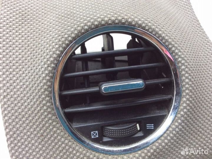 Накладка (кузов внутри) левая Chevrolet Cruze