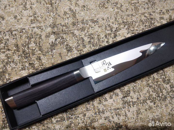 Нож кухонный KAI Япония. Новый