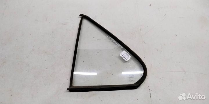 Стекло двери задней левой (форточка) Opel Ascona C