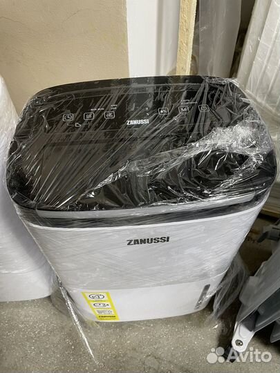 Осушитель воздуха Ballu / Zanussi / Electrolux