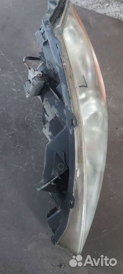 Фара левая на Nissan Murano Z50