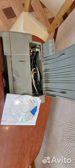 Цветной лазерный принтер canon