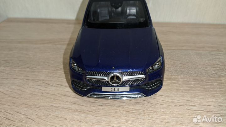 Mercedes-Benz GLE (V167) Norev 1:18 на З/Ч