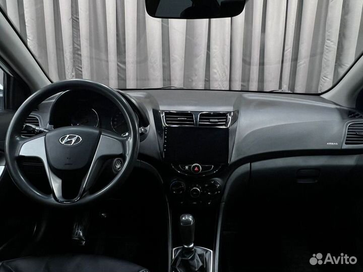 Hyundai Solaris 1.6 МТ, 2015, 180 000 км