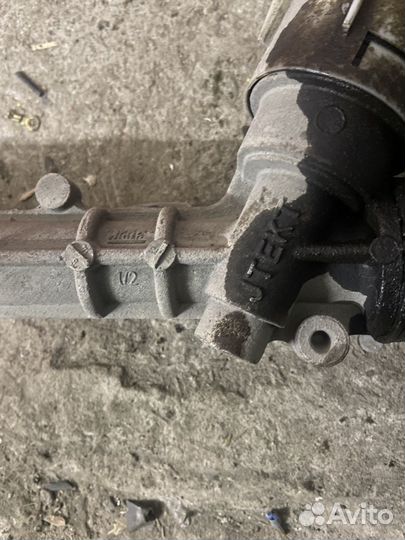 Рулевая рейка на LADA largus без гур