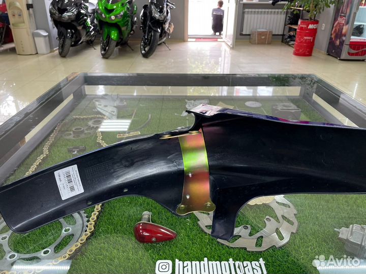 Крыло передние Yamaha YBR125 YBR 125 Синие