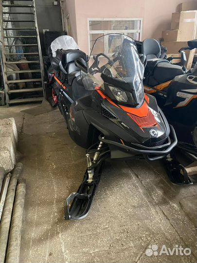 BRP lynx commander 900 ACE