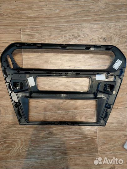 Рамка для Пежо 301