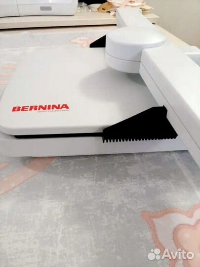 Вышивальный блок с пяльцами L для Bernina7-8 серии