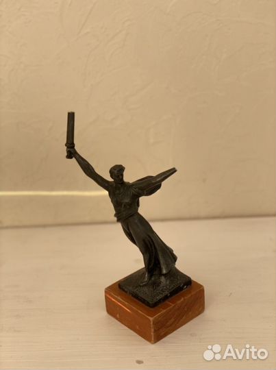 Статуэтка Родина Мать