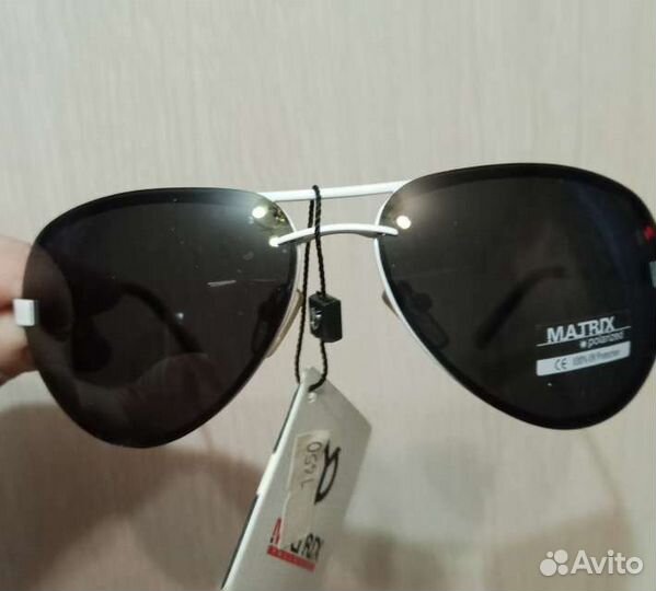 Солнцезащитные очки мужские