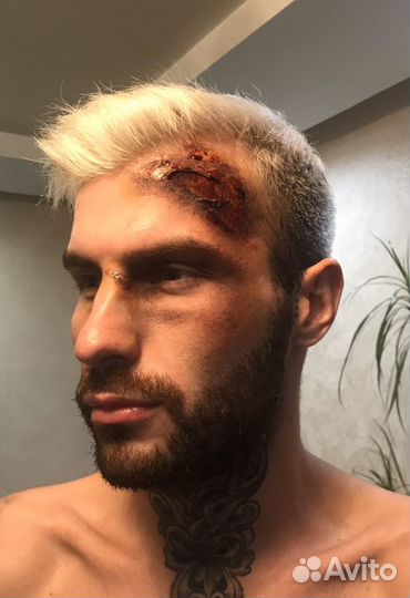 Грим реалистичный, бутафория к образу