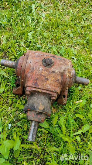 Редуктор на жатку