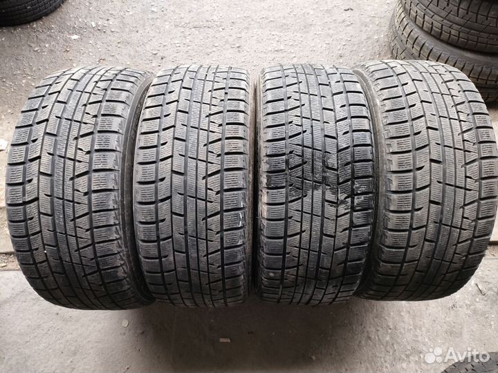 Yokohama Ice Guard IG50 235/45 R17
