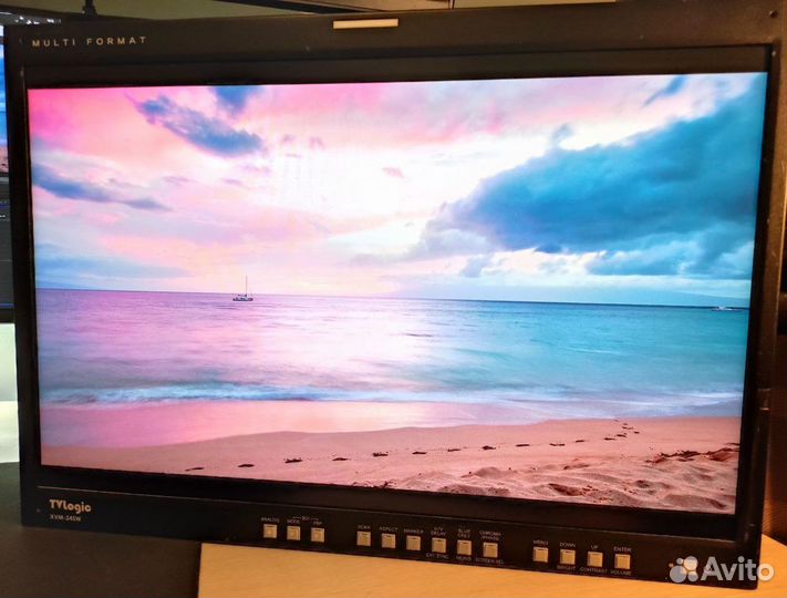 Монитор для цветокоррекции 24