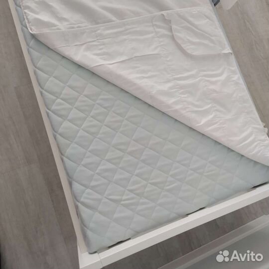 Детская кровать IKEA с матрасом