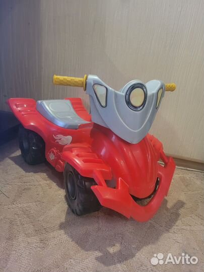 Детская машинка каталка