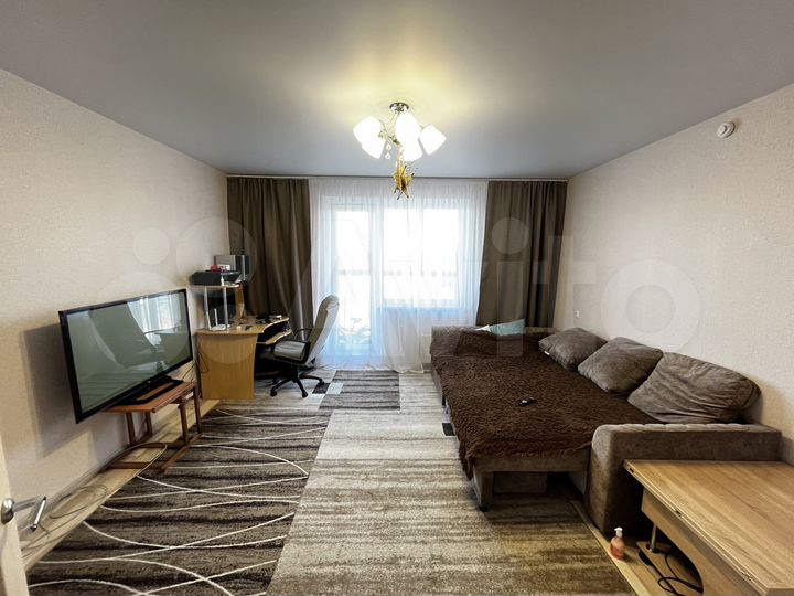 3-к. квартира, 73 м², 3/10 эт.