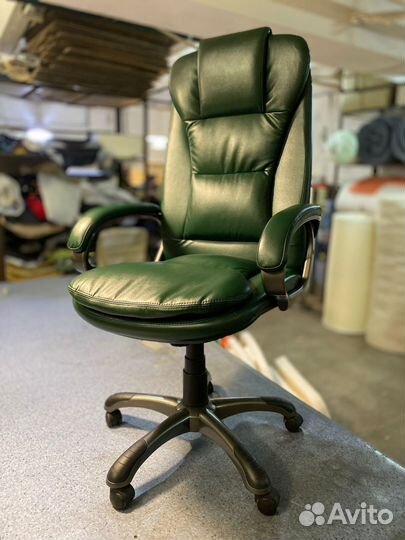 Компьютерное кресло