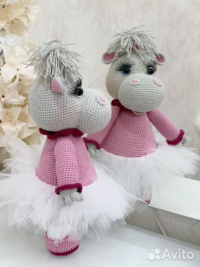 Бегемотик балерина вязанный ручной работы