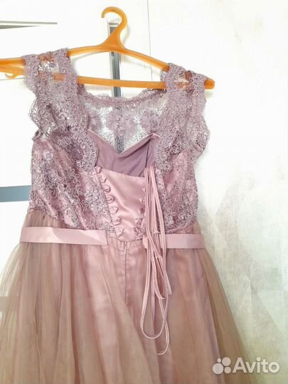 Вечернее новое платье 50 р-р
