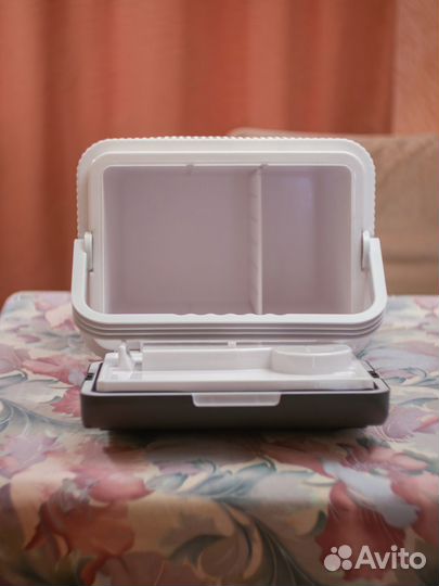 Термоэлектрический холодильник AVS Comfort CC-24NB