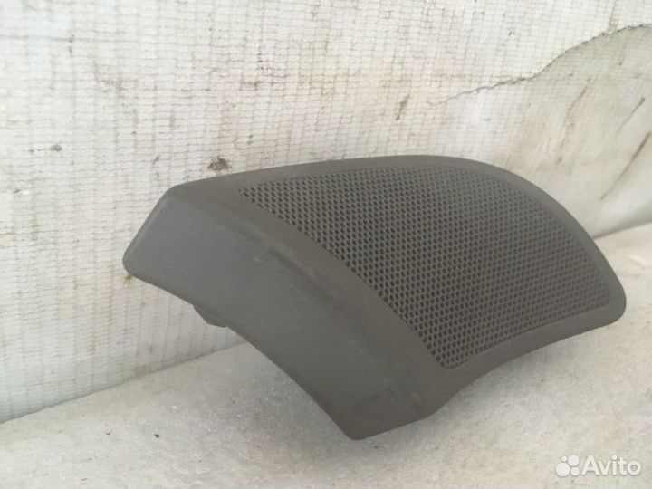 Динамик в дверь передний правый Audi A4 B6