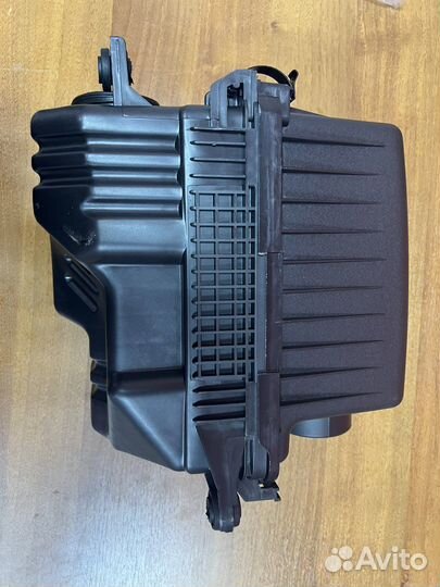 Корпус воздушного фильтра Киа рио 3