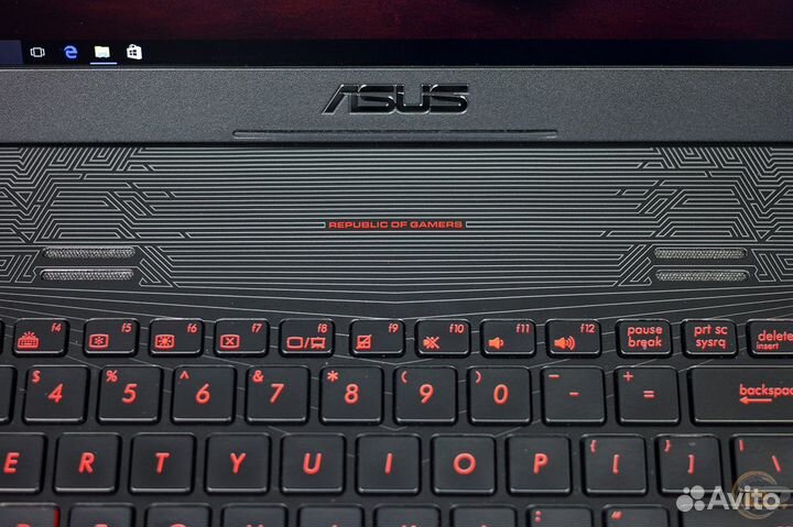 Игровой Asus ROG i7-6700/ 16Gb/ SSD/ 15
