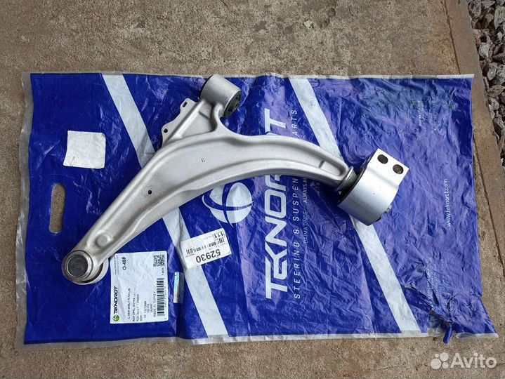 Передний правый рычаг chevrolet cruze