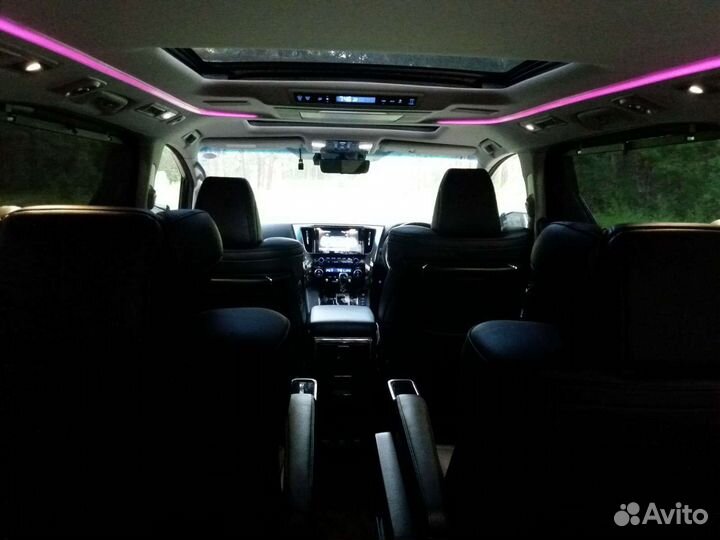 Аренда трансфер автомобиля с водителем