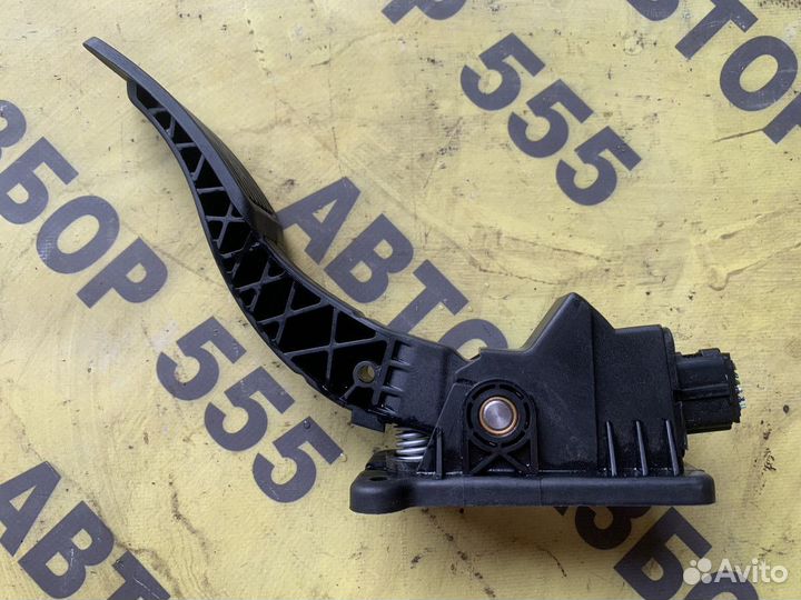 Педаль газа FAW V2