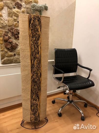 Торшер Арт-объект из ротанга Индонезия