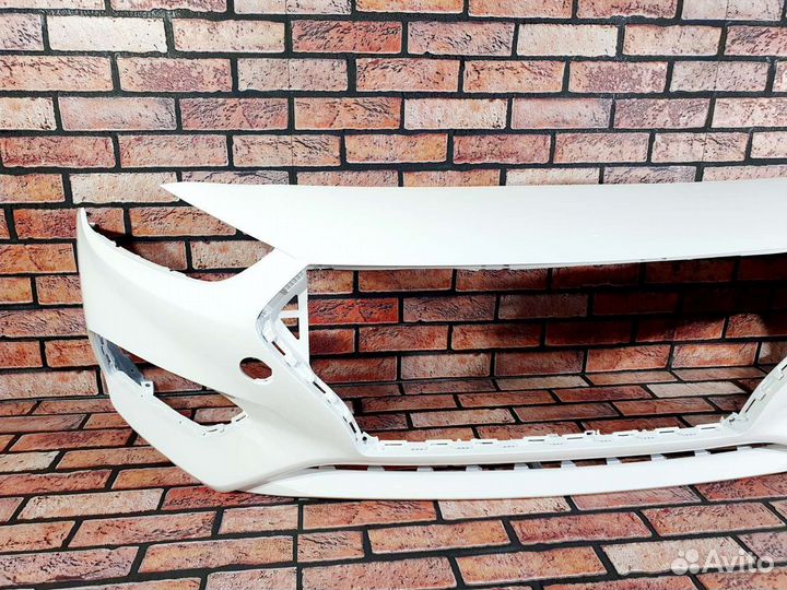 Передний бампер на Hyundai Solaris 2 2017-2020