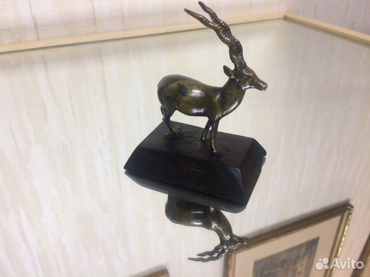 Статуэтка старая бронза и дерево