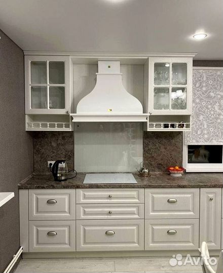 Современная кухня под ключ