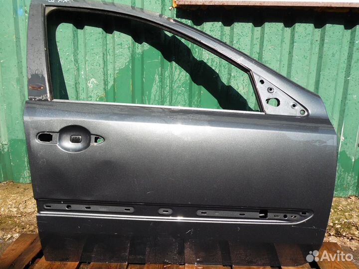 Дверь передняя правая Рено Лагуна 2 темно серая
