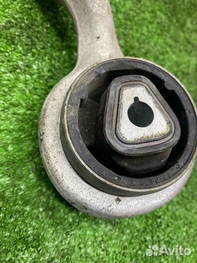 Рычаг передний правый Bmw 3 E90 N53B30A 2011