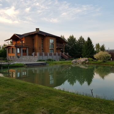 Дом 520 м² на участке 32 сот.