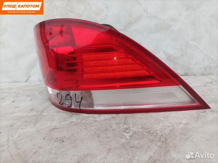 Фонарь задний правый Volkswagen Golf 5 2009