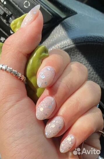 Мастер маникюра и педикюра