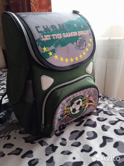 Школьный рюкзак