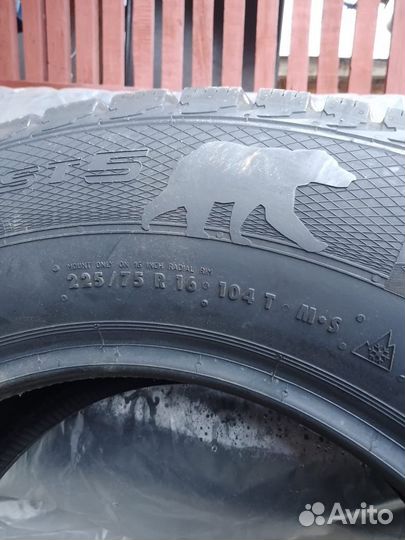 Gislaved Nord Frost 200 75 R16