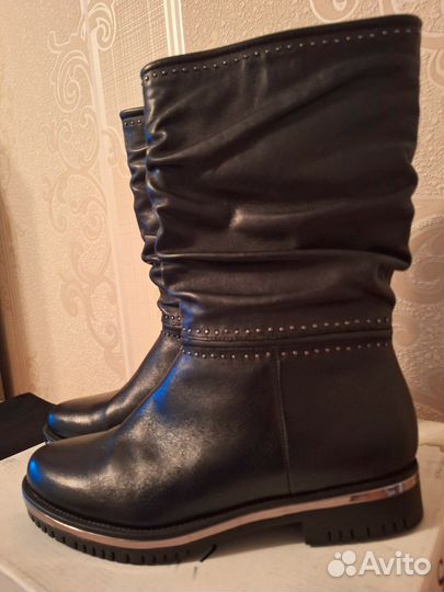 Зимняя обувь женская 39 размер