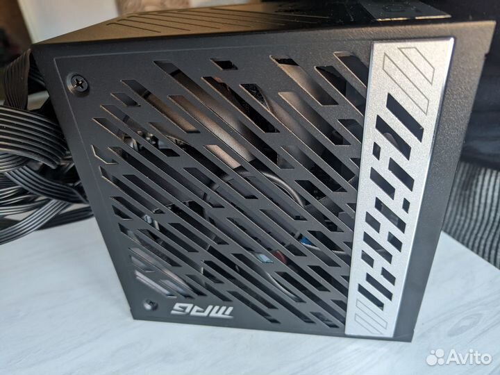 Блок питания MSI 1000w