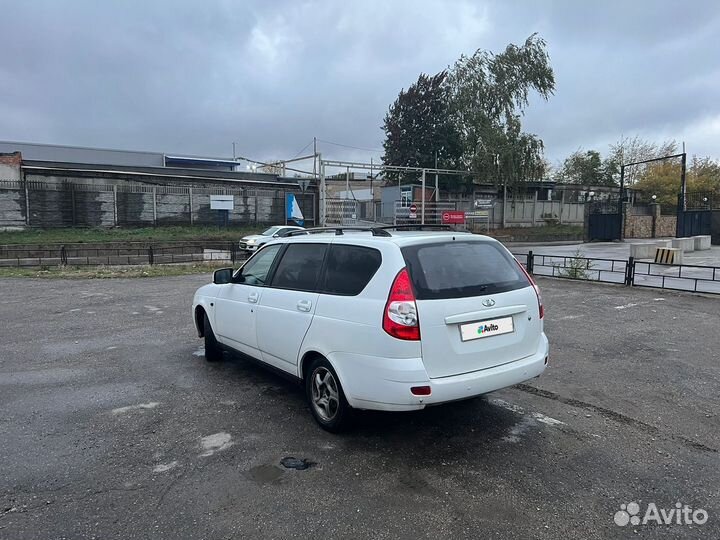 LADA Priora 1.6 МТ, 2010, 200 000 км