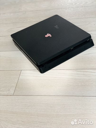 Sony playstation 4 slim 500gb 2 джойстика